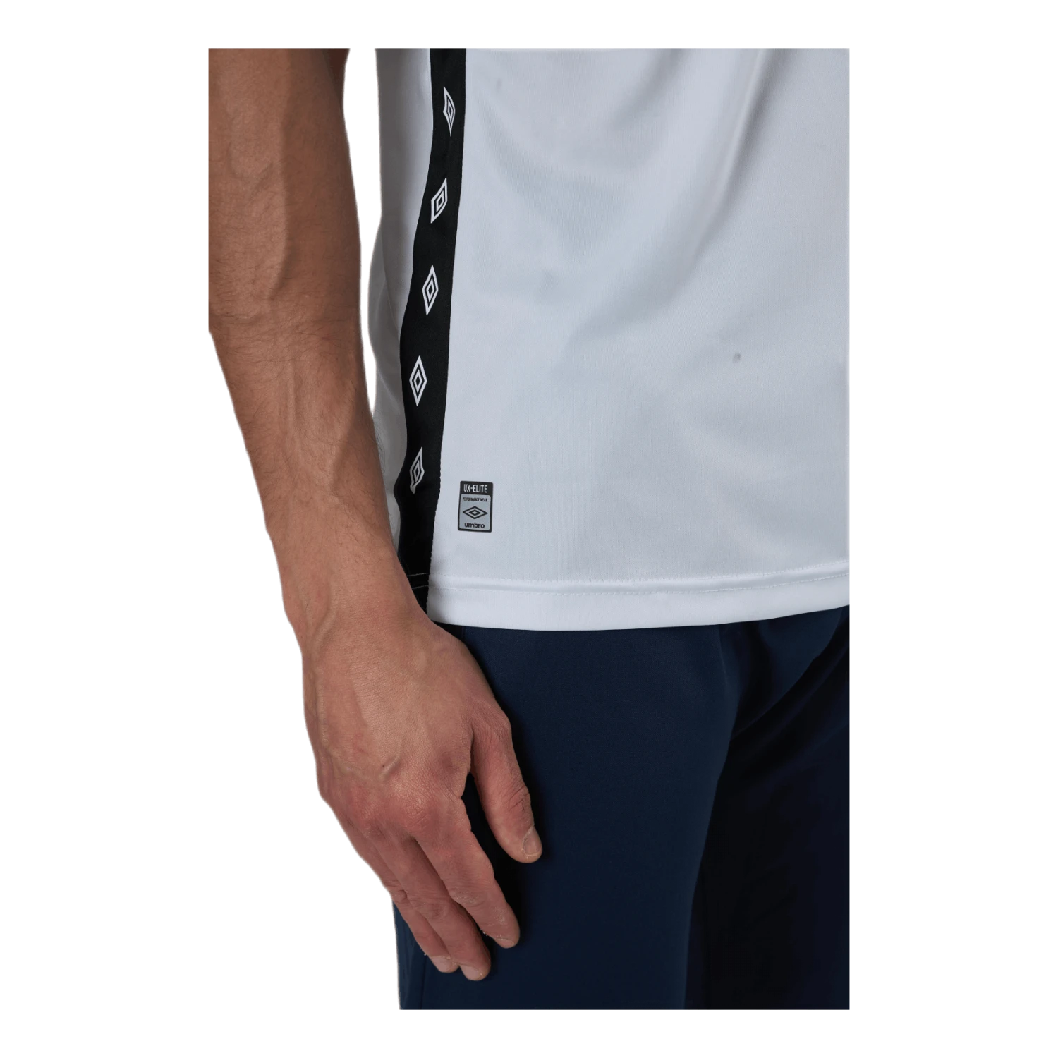 UMBRO UX Elite Training Tee White/Black 7 UMBRO UX Elite Training Tee White/Black - Image 5