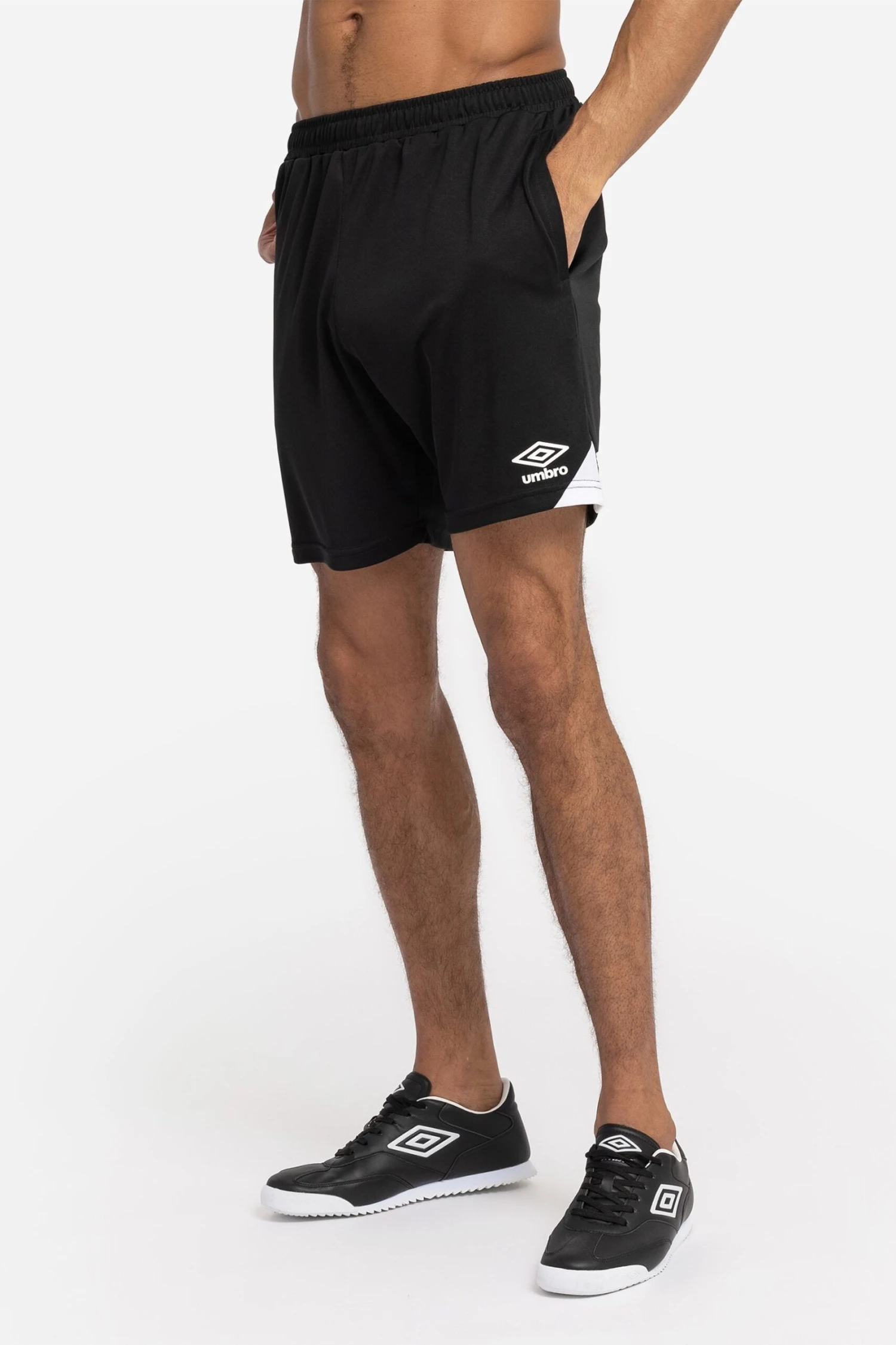 Umbro Black Total Training Shorts 4 Umbro Black Total Training Shorts - Image 2