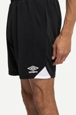Umbro Black Total Training Shorts 9 Umbro Black Total Training Shorts -Sport Fashion C41417s3