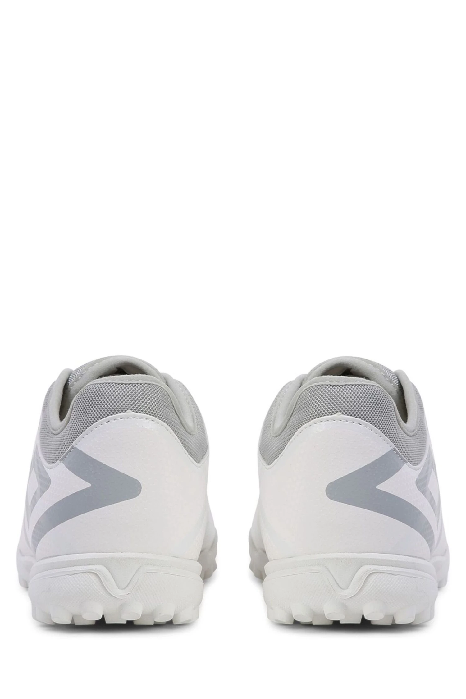 Umbro Velocita VI Club Turf Football White Boots 6 Umbro Velocita VI Club Turf Football White Boots - Image 4