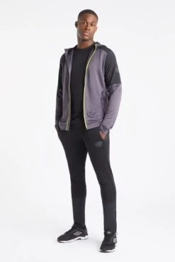 Umbro Pro Training Hybrid Full Zip Hoodie 10 Umbro Pro Training Hybrid Full Zip Hoodie -Sport Fashion D33811s3