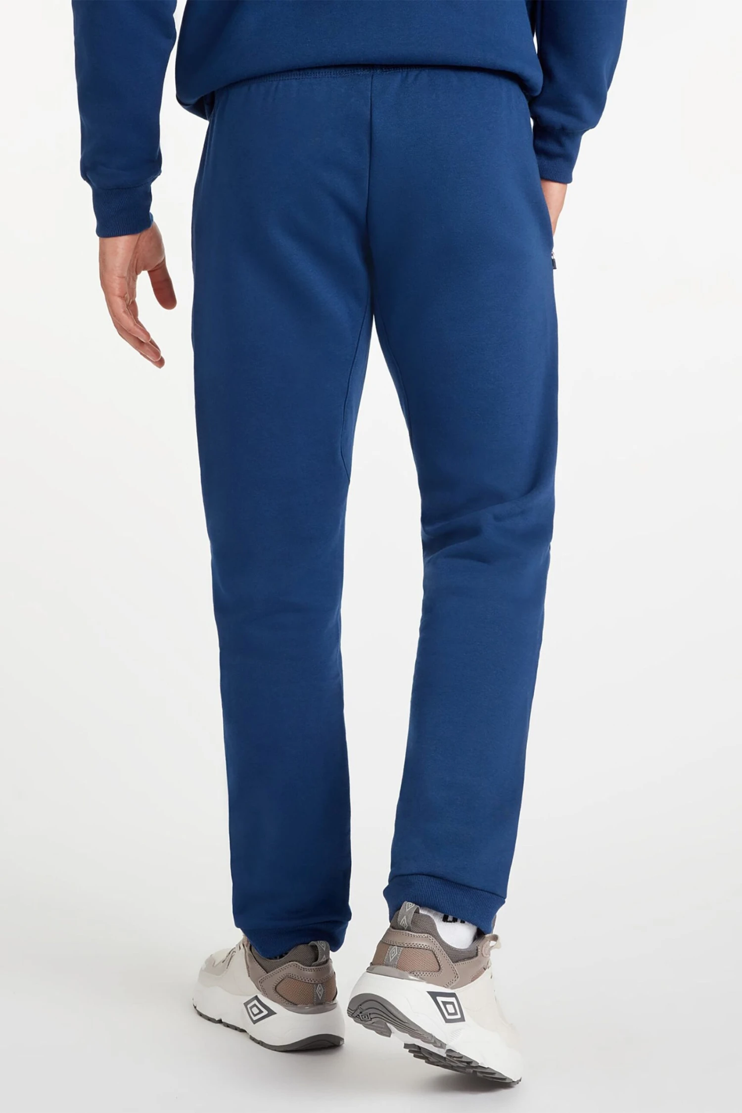 Umbro Club Leisure Joggers 4 Umbro Club Leisure Joggers - Image 2
