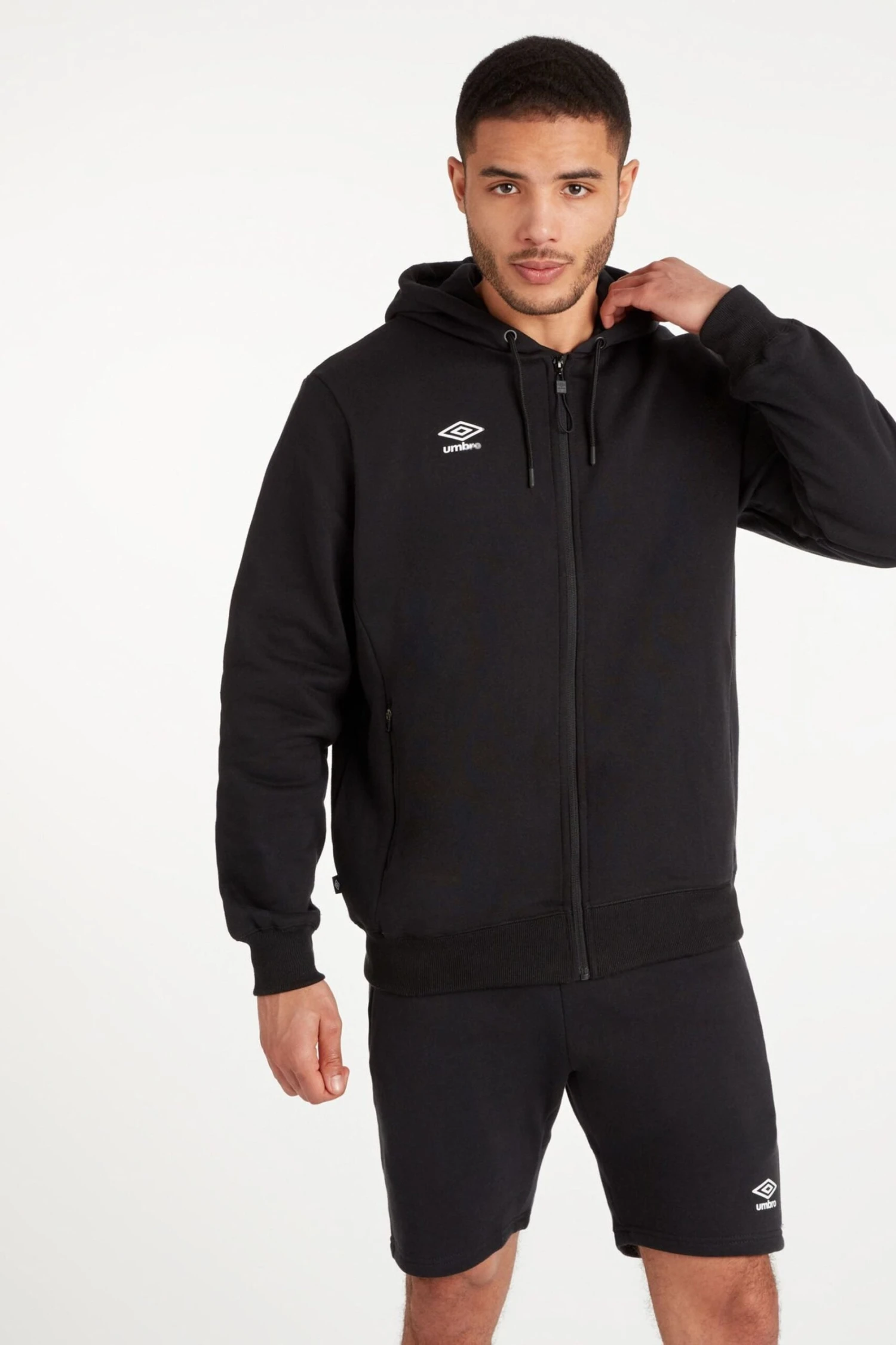Umbro Club Leisure ZT Hoodie 3 Umbro Club Leisure ZT Hoodie